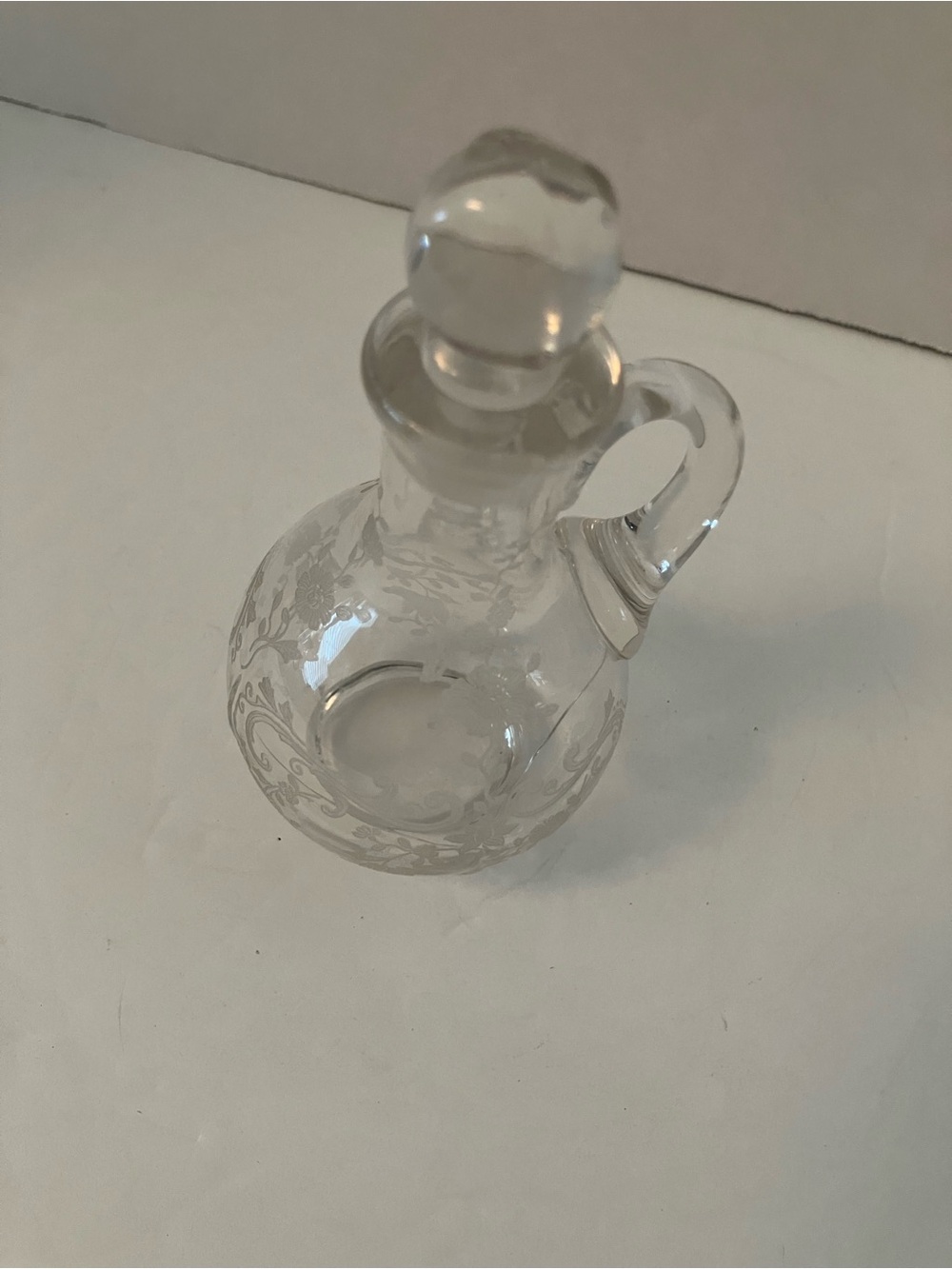 Cambridge Glass Clear Etched Glass Cruet with Stopper and Handle